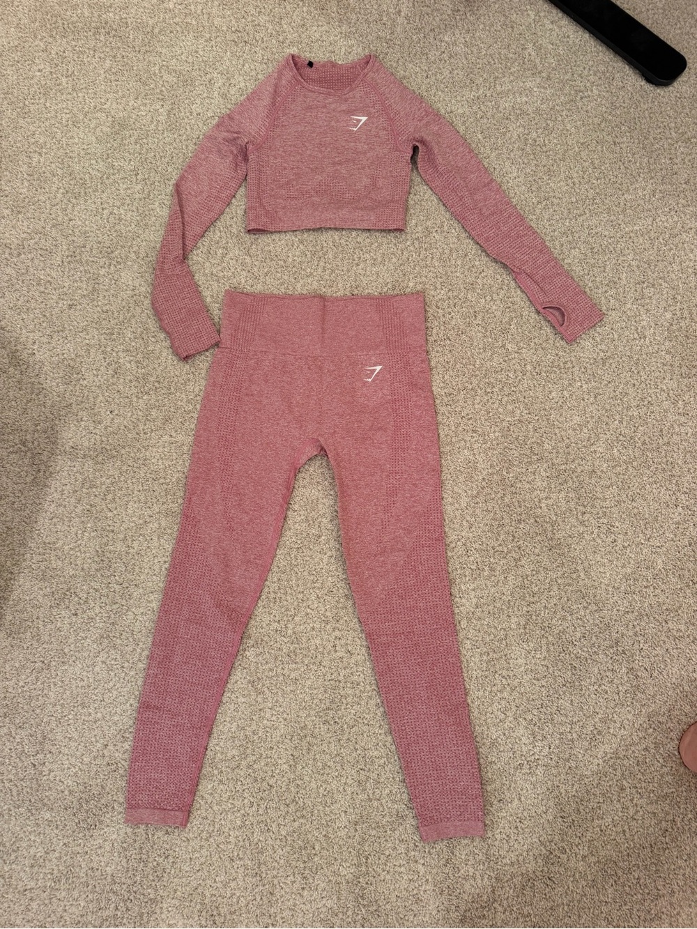 Gymshark Dusty Rose Seamless Long Sleeve Crop & High-Waist Leggings Set